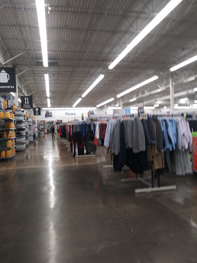 Department Store «Walmart Supercenter», reviews and photos, 1600 E Tipton St, Seymour, IN 47274, USA