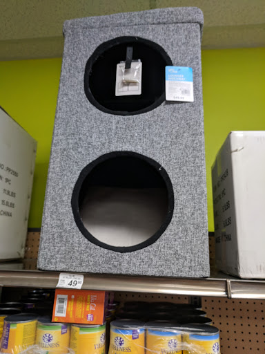 Pet Supply Store «Unleashed by Petco», reviews and photos, 3300 Lakeshore Ave, Oakland, CA 94610, USA