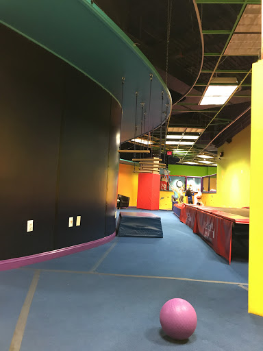 Shopping Mall «York Galleria Mall», reviews and photos, 2899 Whiteford Rd, York, PA 17402, USA