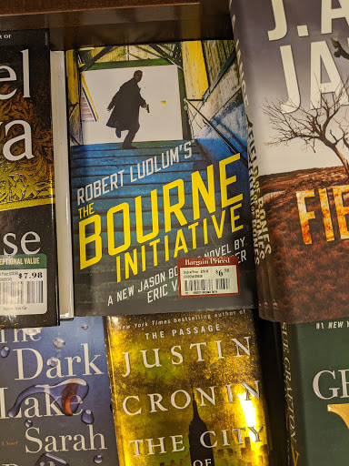 Barnes & Noble image