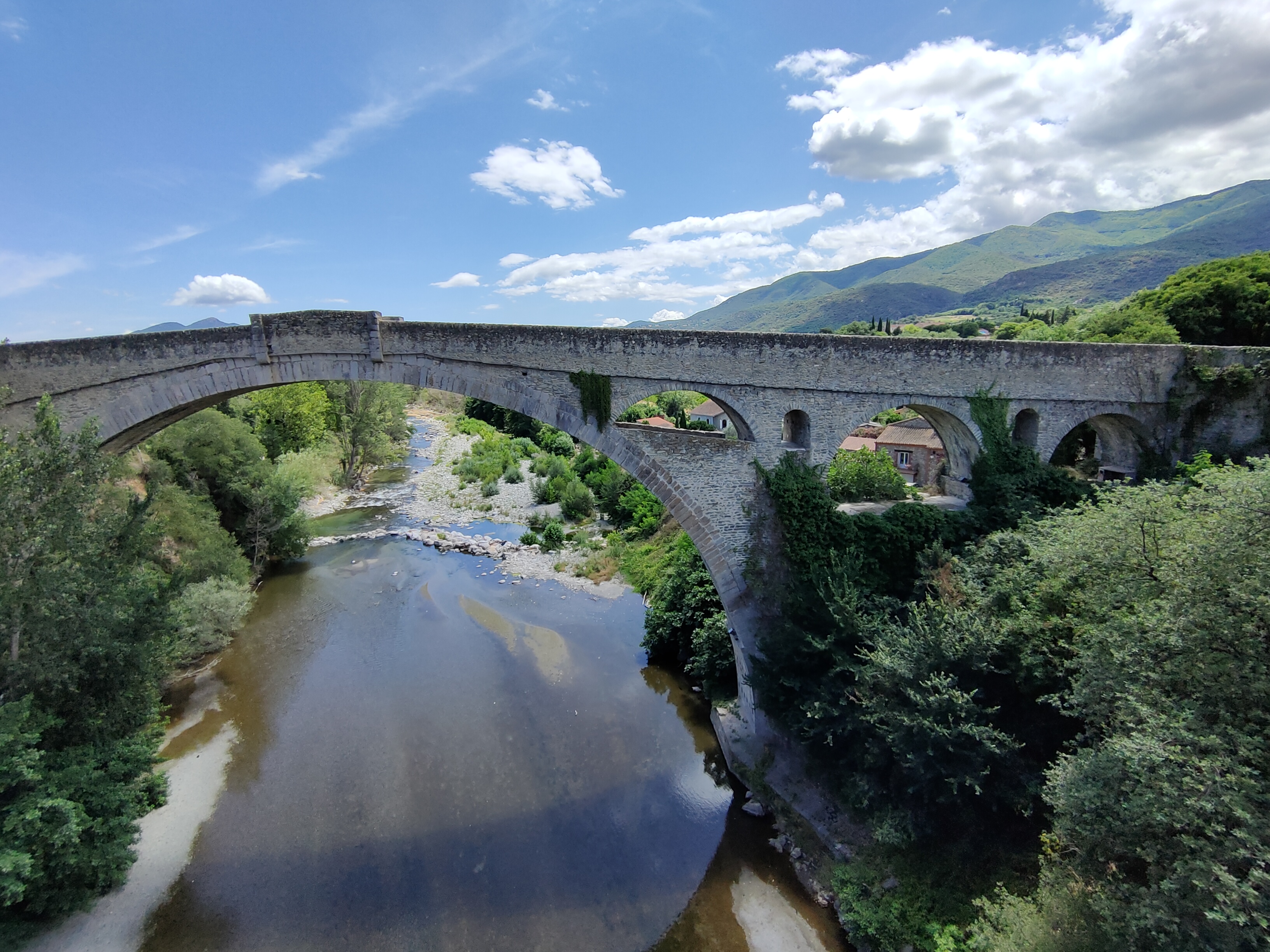 Photo n° 2 de l'avis de Gemme.' fait le 16/07/2021 à 19:09