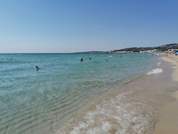 Spiaggia Padula Bianca'in fotoğrafı - rahatlamayı sevenler arasında popüler bir yer