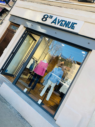 Magasin de vêtements 8th Avenue Vienne