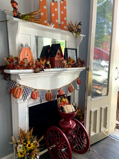 Coffee Shop «Carriage House Coffee Shop», reviews and photos, 34 N Main St, Jasper, GA 30143, USA