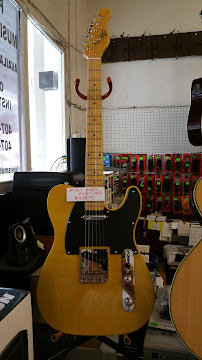 Lewis Music Store - Photo 8 - Car repair in Kissimmee, FL, Kissimmee