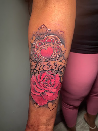 Explore belly tattoo ideas, creative tattoo ideas in Atlanta, available at Iron Palm Tattoos & Body Piercing Atlanta