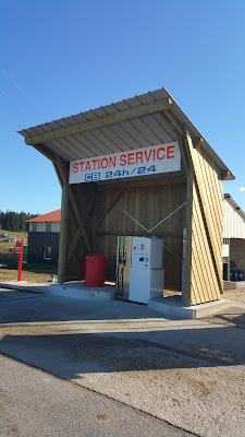 Station Guinchard Jacquin à Gilley