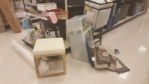 Department Store «Target», reviews and photos, 200 W Orangethorpe Ave, Fullerton, CA 92832, USA