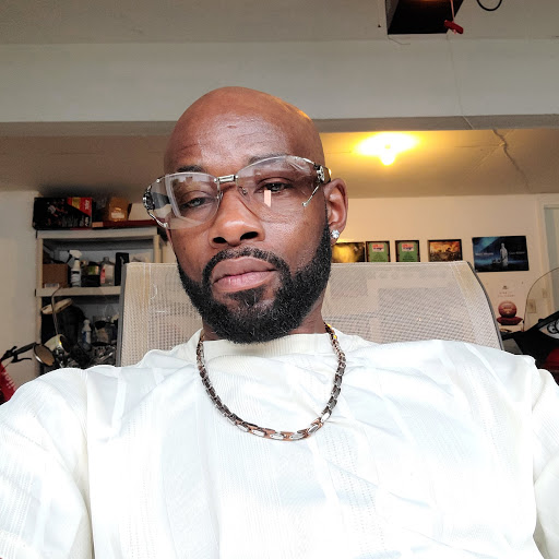 Barber Shop «Hall of Fades Barber Shop», reviews and photos, 349 E Indian Trail, Aurora, IL 60505, USA