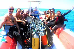 Isla Diving image