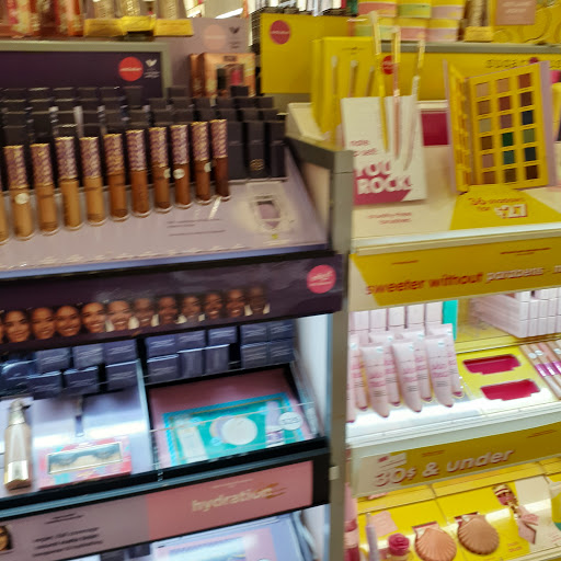 Hair Salon «Ulta Beauty», reviews and photos, 8160 Park Ln #330, Dallas, TX 75231, USA