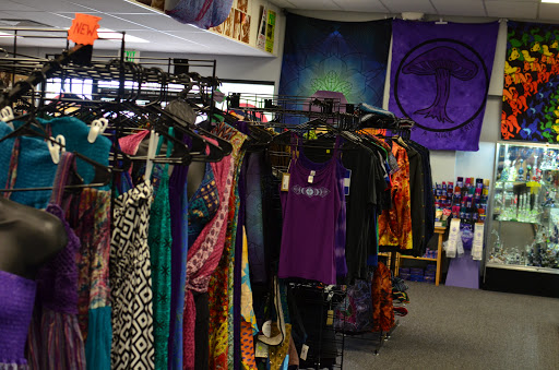 Tobacco Shop «Headed West», reviews and photos, 9674 E Arapahoe Rd, Greenwood Village, CO 80112, USA