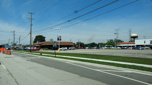 Shopping Mall «Lynn Plaza Shopping Center», reviews and photos, 520-600 W Dundee Rd, Wheeling, IL 60090, USA