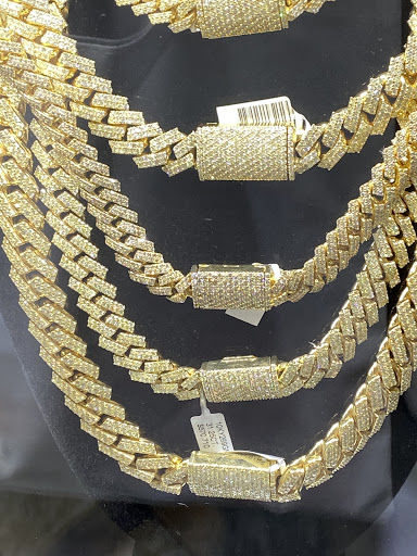 Jeweler «Glennpeter Jewelers Diamond Centre», reviews and photos, 1544 Central Ave, Albany, NY 12205, USA