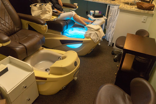 Beauty Salon «Salon 5200», reviews and photos, 1521 Main St, Hilton Head Island, SC 29926, USA