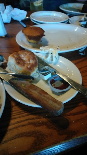 American Restaurant «Cracker Barrel Old Country Store», reviews and photos, 80 Alamo Dr, London, KY 40741, USA