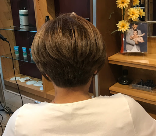 Beauty Salon «Giovanni Esteban Salon & Hair», reviews and photos, 1504 Old Country Rd, Westbury, NY 11590, USA