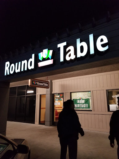 Pizza Restaurant «Round Table Pizza», reviews and photos, 128 Woodside Rd, Redwood City, CA 94061, USA