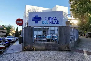 Clínica del Pilar image