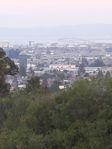 Shopping Mall «Laurelwood Shopping Center», reviews and photos, 1206 W Hillsdale Blvd, San Mateo, CA 94403, USA