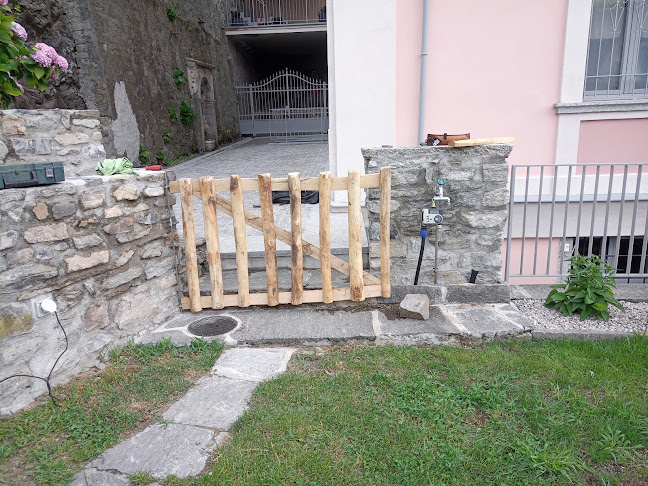 Poli Giardini SA Öffnungszeiten