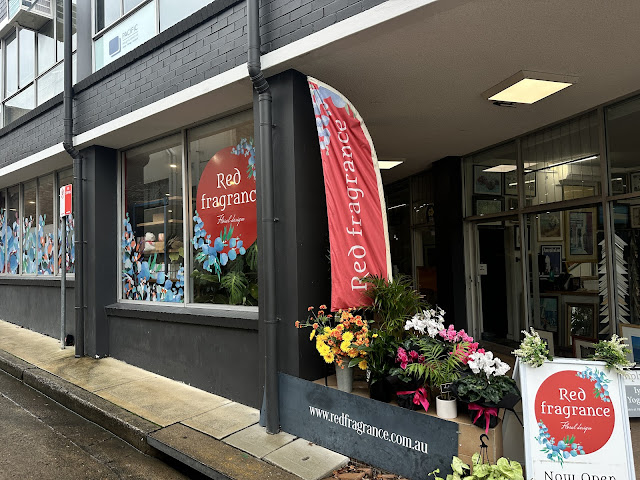 Red Fragrance Floral Design