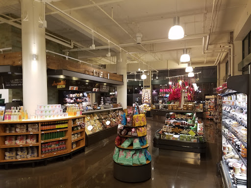 Grocery Store «Lunds & Byerlys Downtown Minneapolis», reviews and photos, 1201 Hennepin Ave, Minneapolis, MN 55403, USA