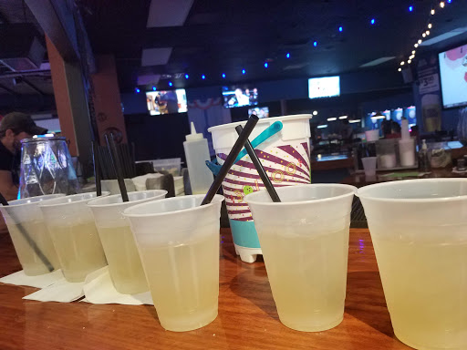 Bowling Alley «University Bowl», reviews and photos, 12332 Interstate 10 Frontage Rd #10, San Antonio, TX 78230, USA