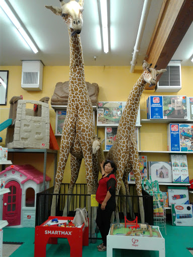 Toy Store «Talbot’s Toyland», reviews and photos, 445 S B St, San Mateo, CA 94401, USA
