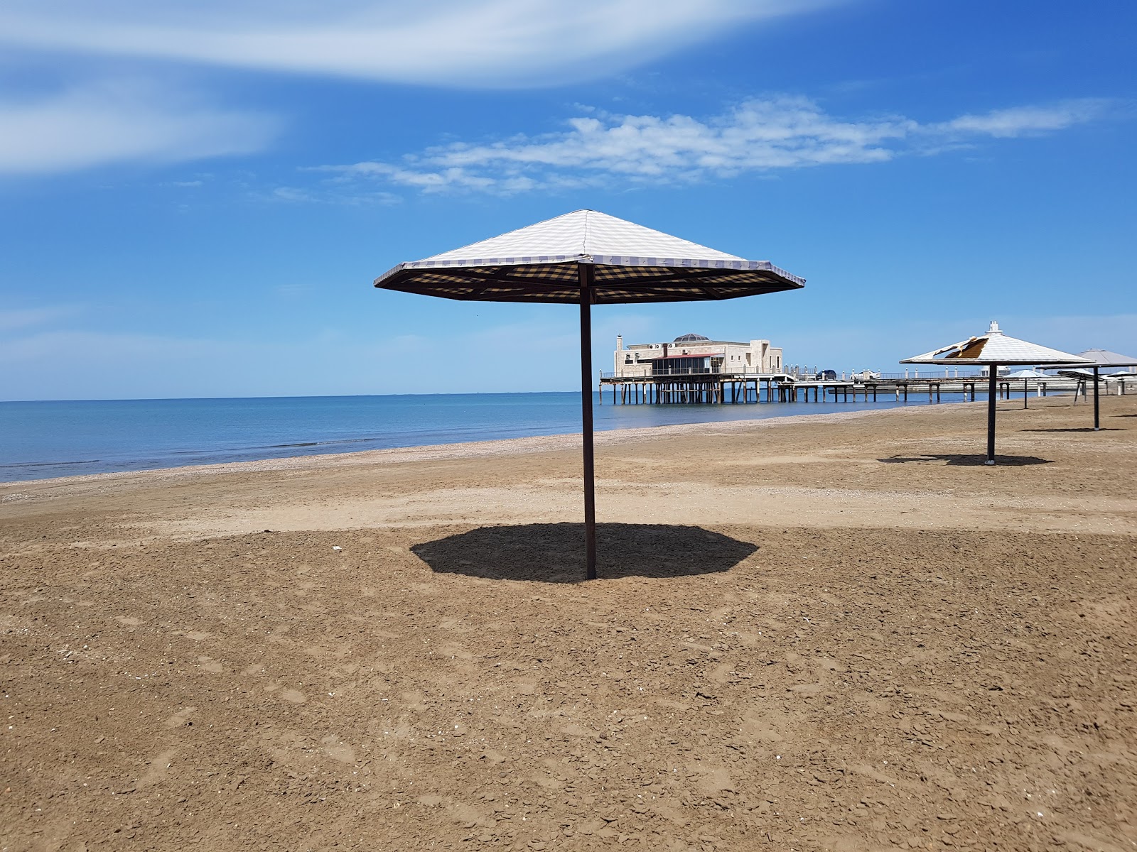Foto de Moomba Beach - lugar popular entre os apreciadores de relaxamento