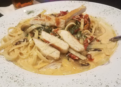 Hotel «Wyndham El Paso Airport Hotel and Water Park», reviews and photos, 2027 Airway Blvd, El Paso, TX 79925, USA