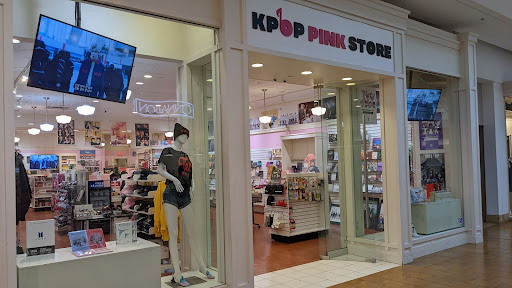 The Shops at Palm Desert image