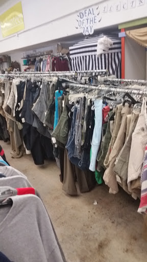 Thrift Store «St Vincent De Paul Society», reviews and photos, 5236 Cedar St, Bellaire, TX 77401, USA