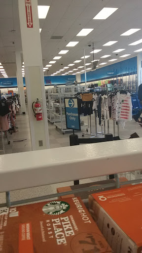 Clothing Store «Ross Dress for Less», reviews and photos, 8021 E Kellogg Dr, Wichita, KS 67207, USA