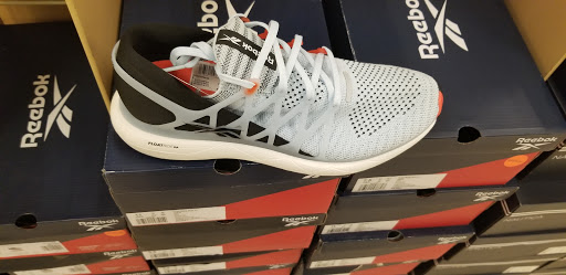 Department Store «HomeGoods», reviews and photos, 3501 W Genesee St, Camillus, NY 13031, USA