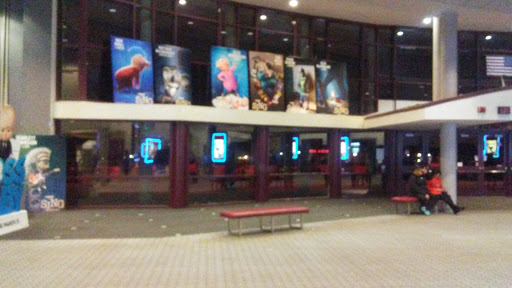 Movie Theater «AMC Starplex Southington 12», reviews and photos, 1821 Meriden-Waterbury Turnpike, Southington, CT 06489, USA