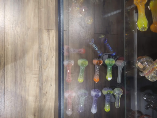 Pipe Supplier «House of Pipes», reviews and photos, 502 Molalla Ave, Oregon City, OR 97045, USA