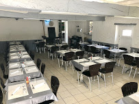 Atmosphère du Restaurant portugais Lareira (Bar-restaurant) à Orléans - n°1
