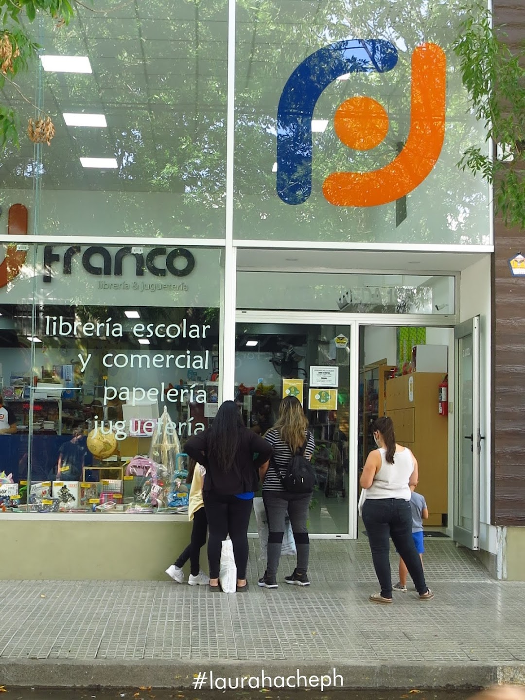 Mundo Franco - Librería y Juguetería