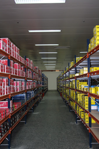 Photo 2 - Piecesetpneus Caen