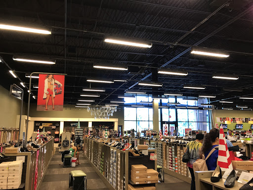 Shoe Store «DSW Designer Shoe Warehouse», reviews and photos, 4401 Lyons Rd, Coconut Creek, FL 33073, USA
