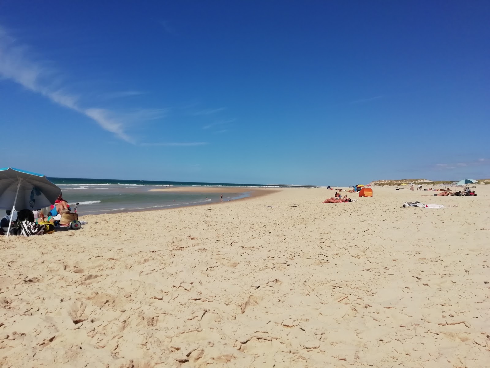 Foto von Plage de la Salie Nord mit langer gerader strand