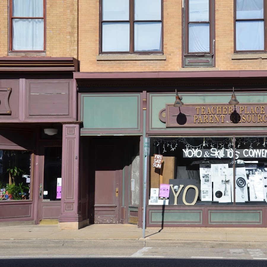 Spinning Top & Yo-Yo Museum