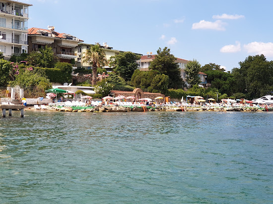 Burgazada Halk Plaji