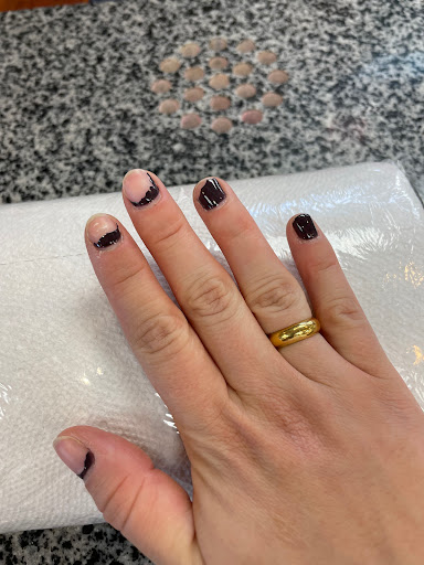 Nail Salon «Pink Toes Nail Bar & Spa», reviews and photos, 111 S Field St, Dallas, TX 75202, USA