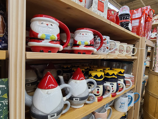 Furniture Store «Cost Plus World Market», reviews and photos, 1725 Maple Ave, Evanston, IL 60201, USA