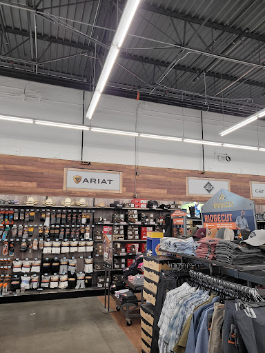 Home Improvement Store «Tractor Supply Co.», reviews and photos, 1701 US-377, Roanoke, TX 76262, USA