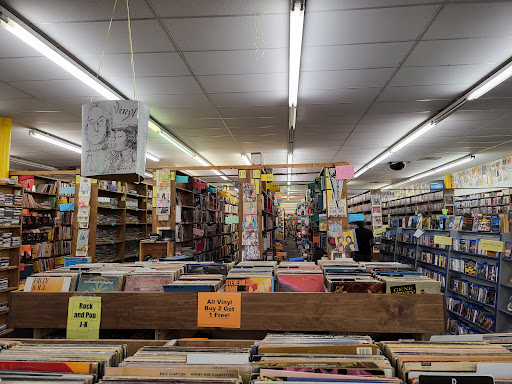 Book Store «Wonder Book and Video», reviews and photos, 607 Dual Hwy, Hagerstown, MD 21740, USA