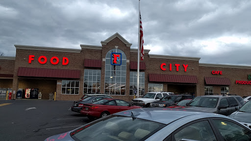 Supermarket «Food City», reviews and photos, 1317 Virginia Ave, Bristol, TN 37620, USA