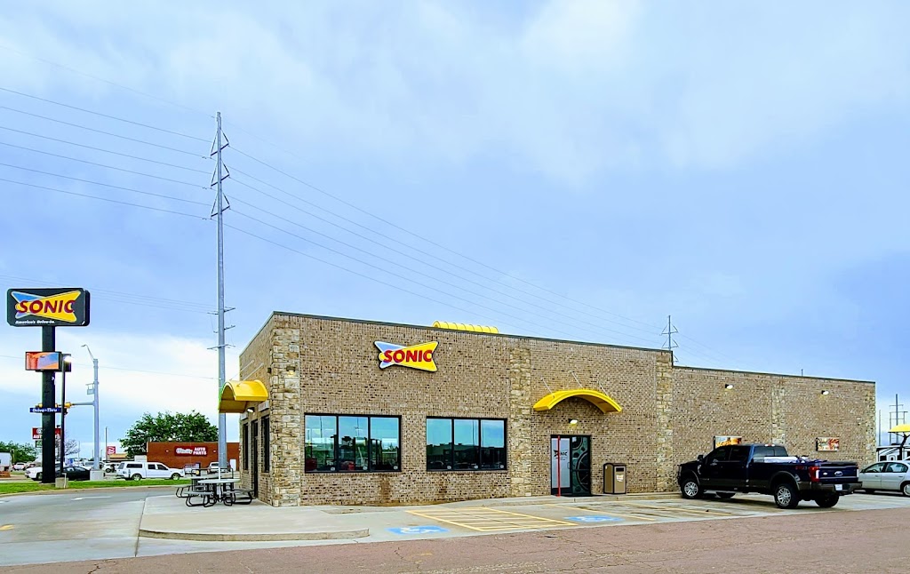 Sonic Drive-In 79201